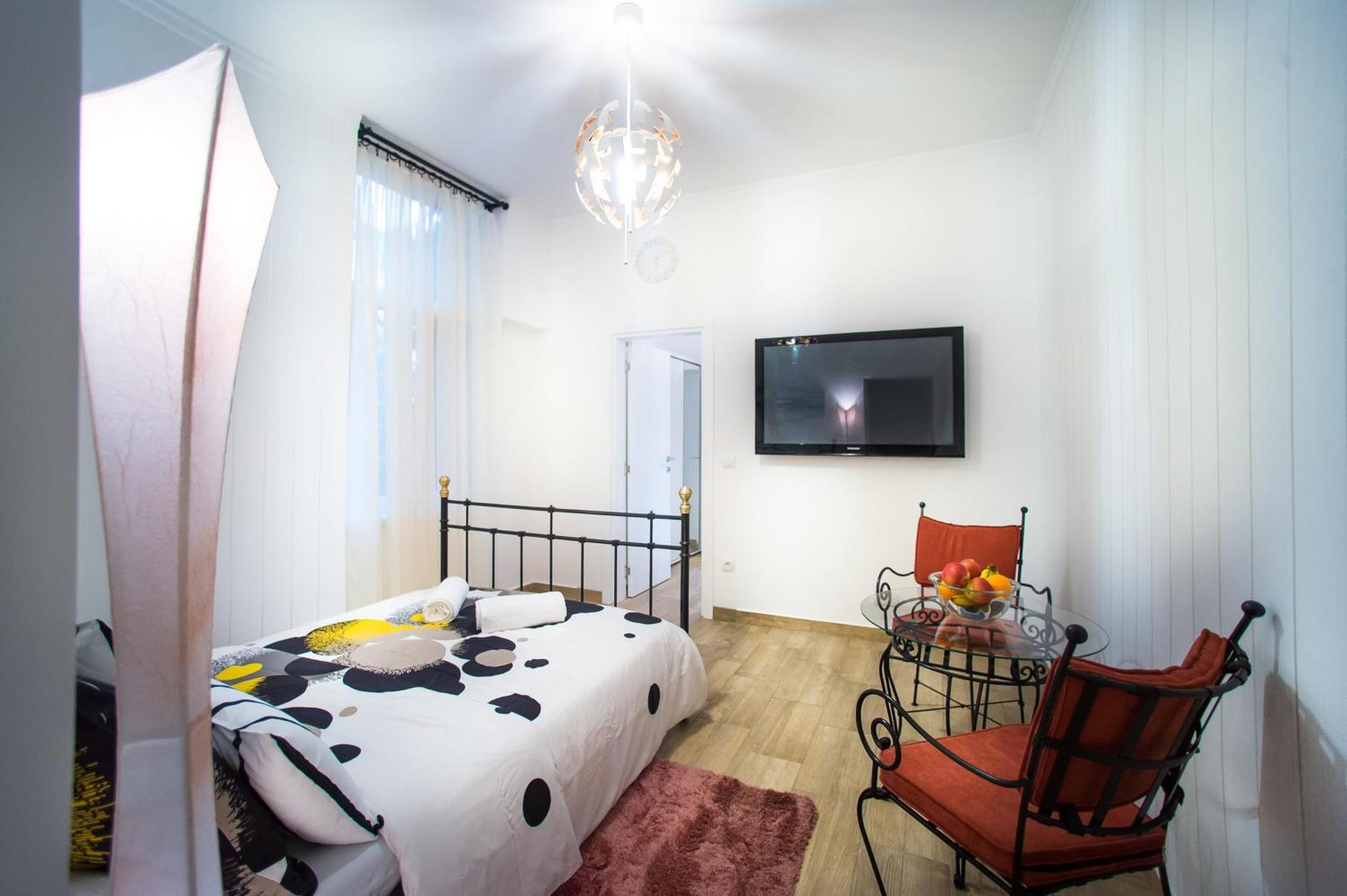 Central Charm 2Br And Modern Apt-All Is Walkable Beograd Eksteriør bilde