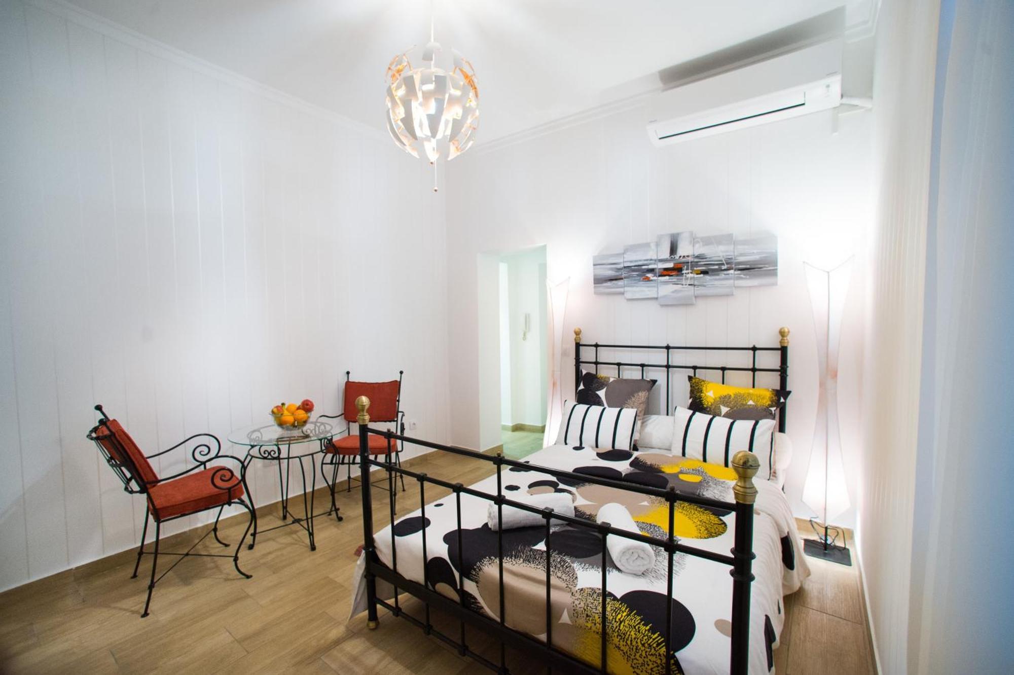 Central Charm 2Br And Modern Apt-All Is Walkable Beograd Eksteriør bilde